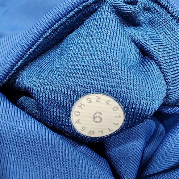 Lululemon Gear Up Crop 17" Size 6 Leggings Poseidon Blue Mesh leg Detail - Picture 6 of 9